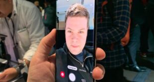 Samsung galaxy s10 face unlock beaten photo