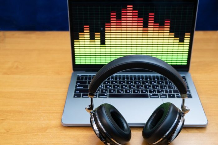 Music streaming services fighting royalties