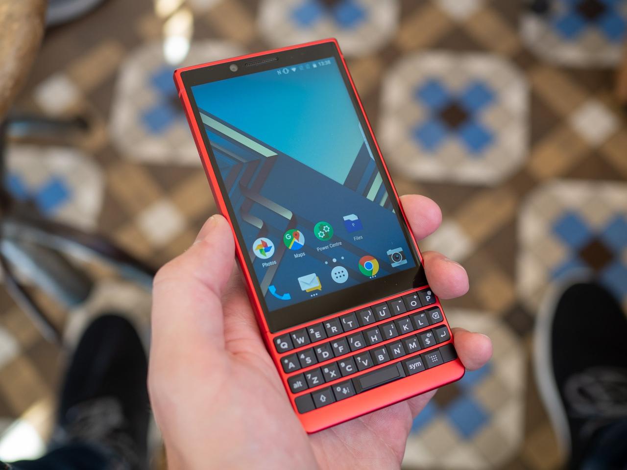 Blackberry key2 red edition launched