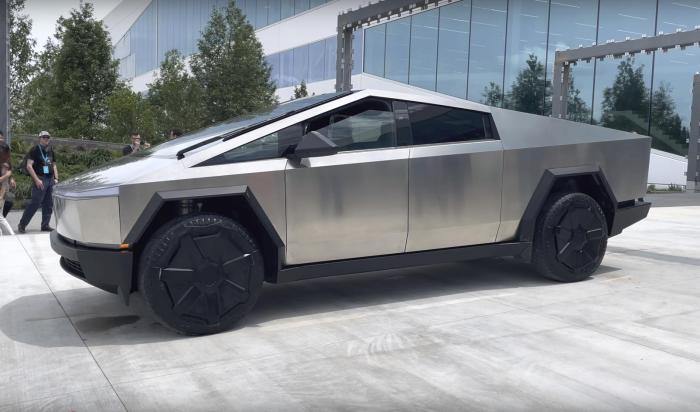 Tesla pickup truck teaser sends fanbase into frenzy