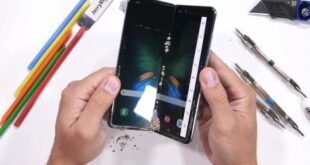 Samsung galaxy fold free display replacements